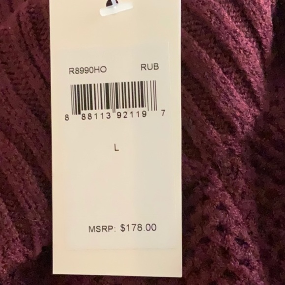 Splendid Cowl Neck Burgundy 3/4 Sleeve Swe… - Picture 5 of 6